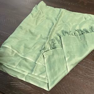 L. L. Bean Pashmina/ Light Green/ 100% Viscose Rayon